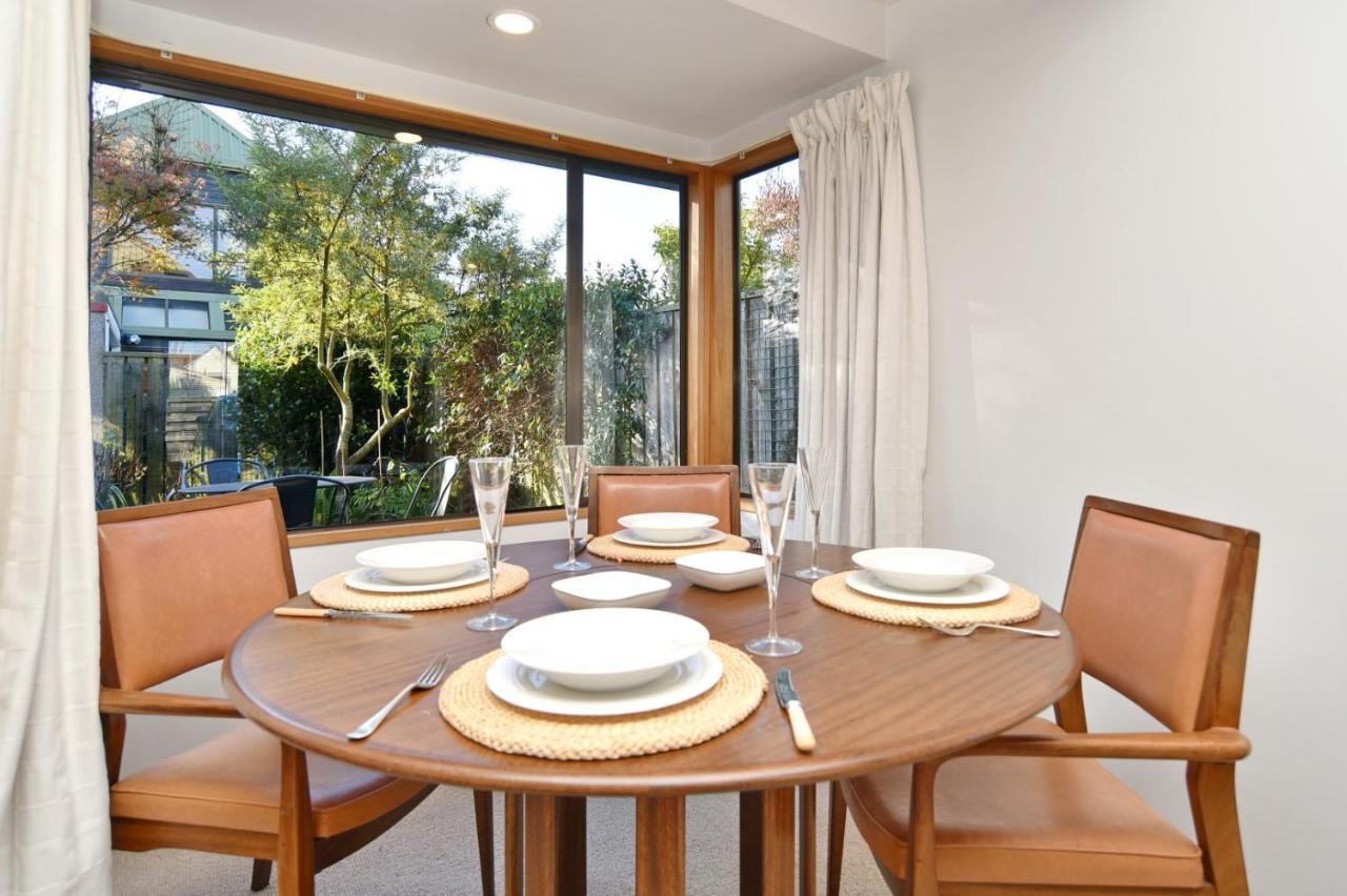 Bristol St - Christchurch Holiday Homes Extérieur photo