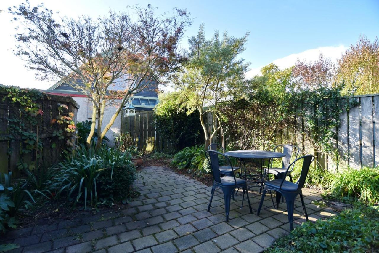 Bristol St - Christchurch Holiday Homes Extérieur photo