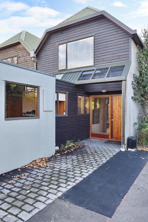 Bristol St - Christchurch Holiday Homes Extérieur photo